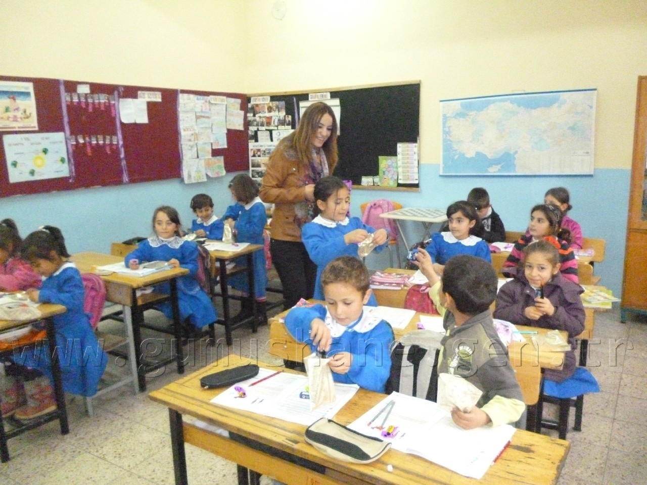 Genç Dönüşüm Projesi İle İhtiyaç Sahibi Çocukların Yüzü Güldü 1