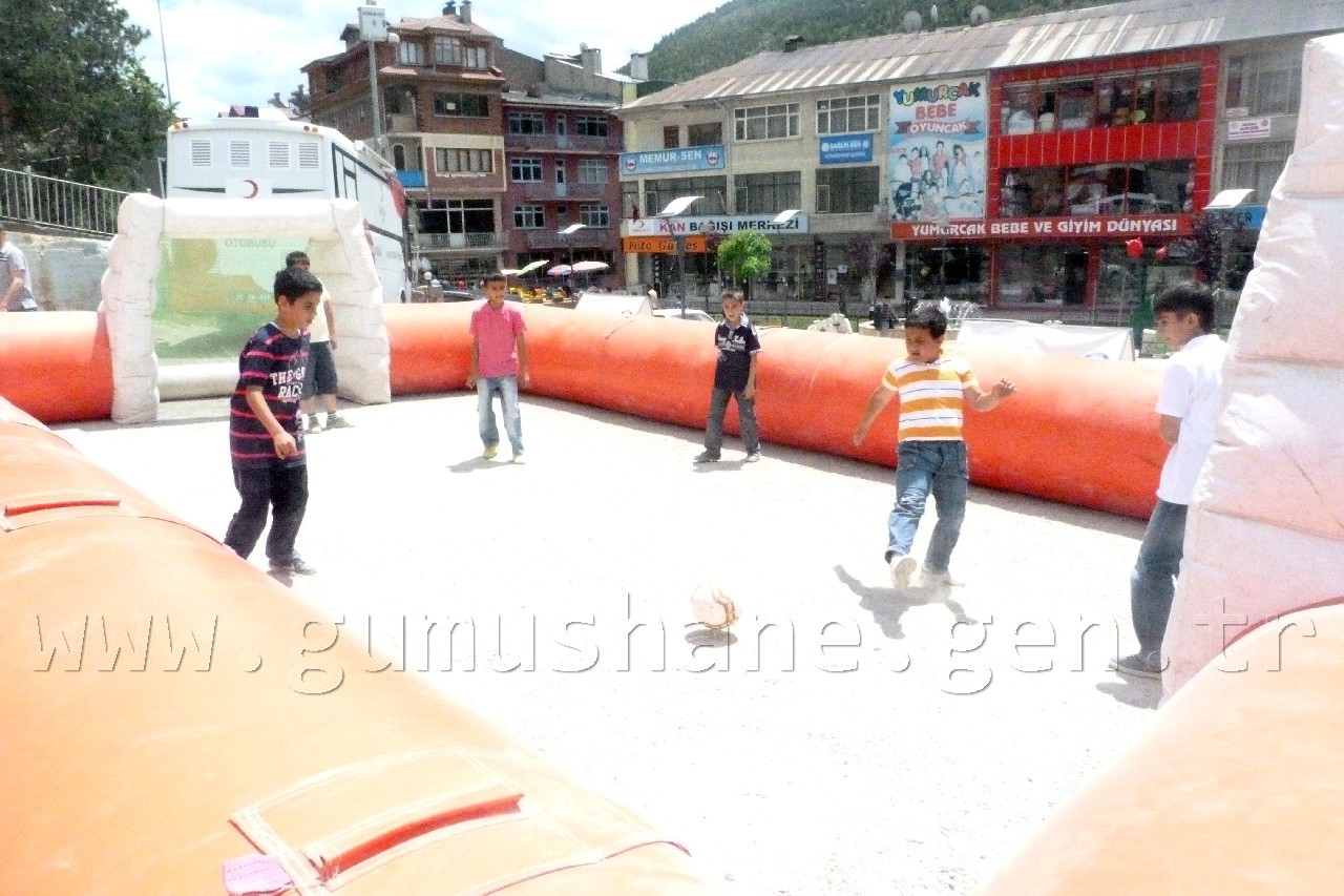 Gümüşhane'de Çocuklar ve Gençler Doyasıya Eğlendi 2