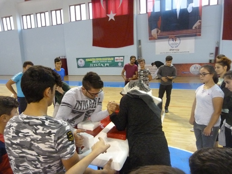 Amatör spor haftası başladı 10