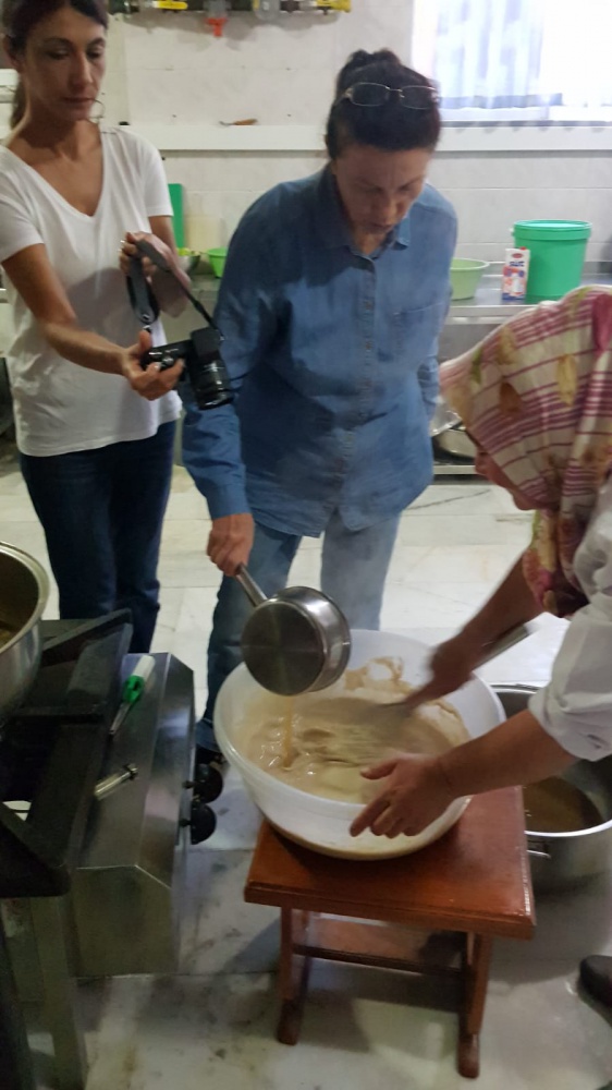 Öğrenciler pestil-köme yapmayı okulda öğreniyor 2