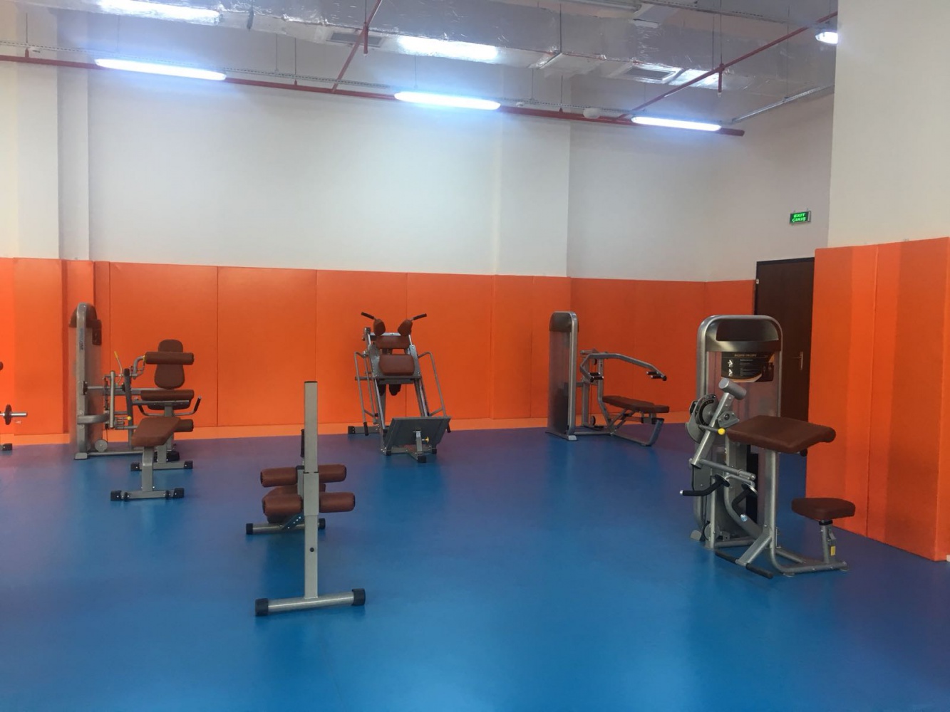 Fitness ve bilardo salonu açıldı 1