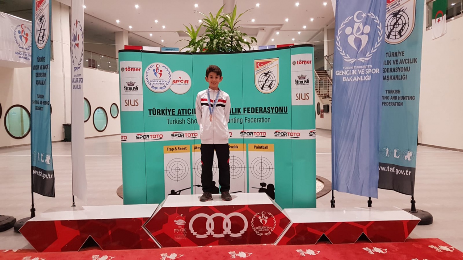 Şampiyon atıcılardan altın madalyalar 3