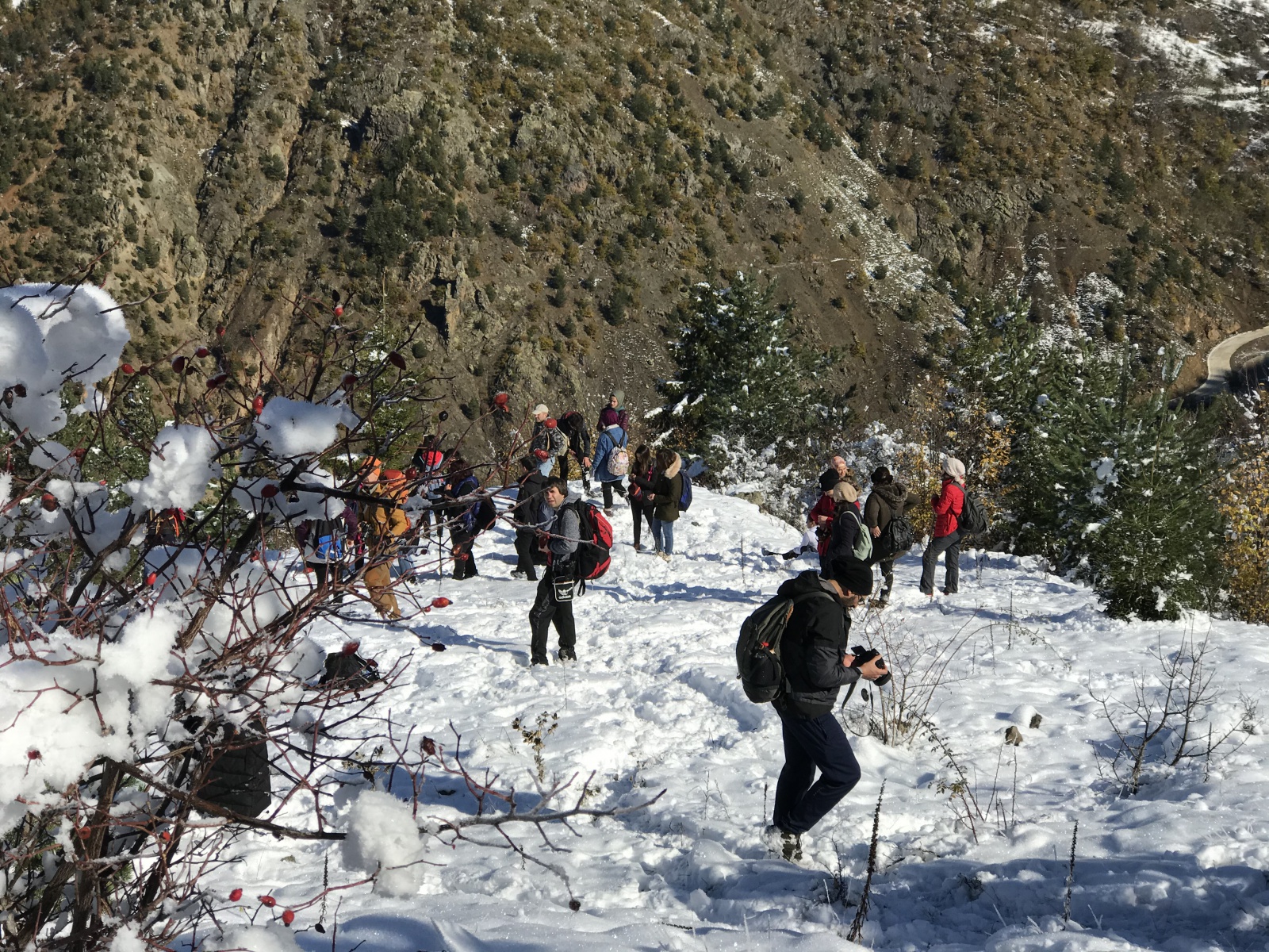 Gümüşhaneli dağcılar Zigana’da sonbahar ve kışı bir arada yaşadı 24