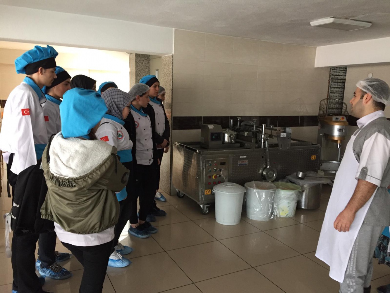 Öğrenciler pestil-köme yapmayı okulda öğreniyor 5