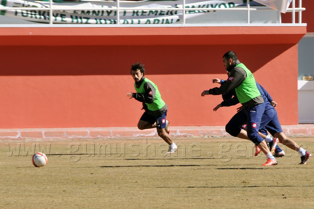 Gümüşhanespor Yeni Teknik Direktörü İle İlk Antrenmanına Çıktı 23