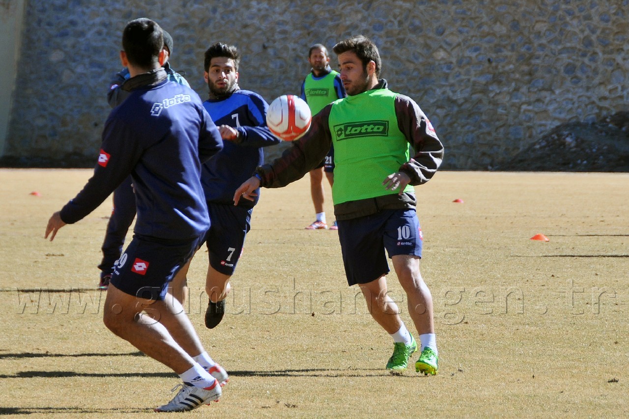 Gümüşhanespor Yeni Teknik Direktörü İle İlk Antrenmanına Çıktı 13