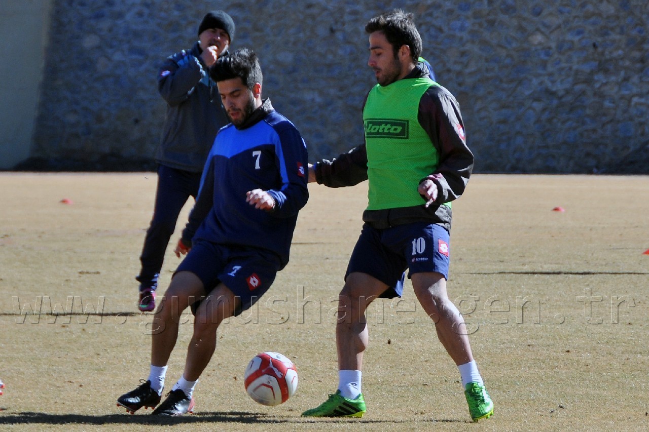 Gümüşhanespor Yeni Teknik Direktörü İle İlk Antrenmanına Çıktı 14