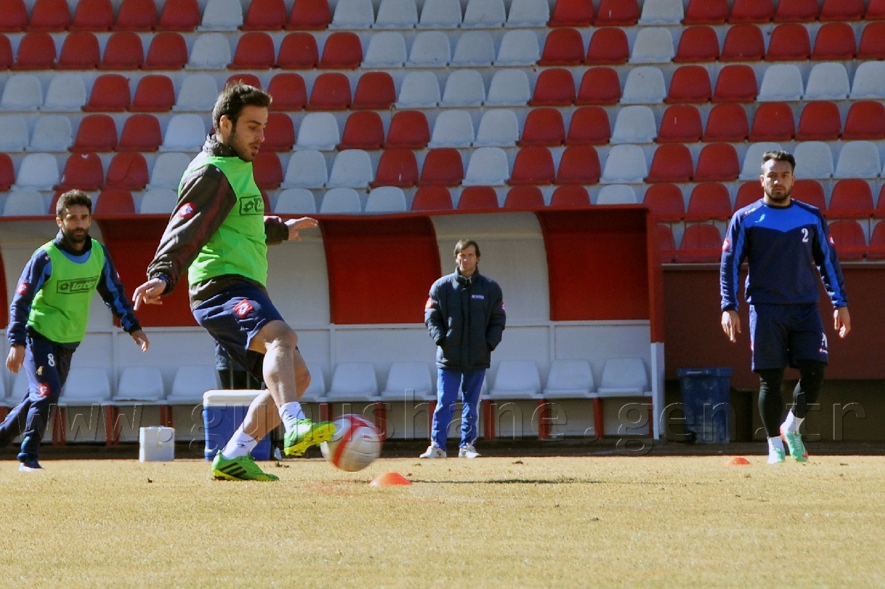 Gümüşhanespor Yeni Teknik Direktörü İle İlk Antrenmanına Çıktı 17