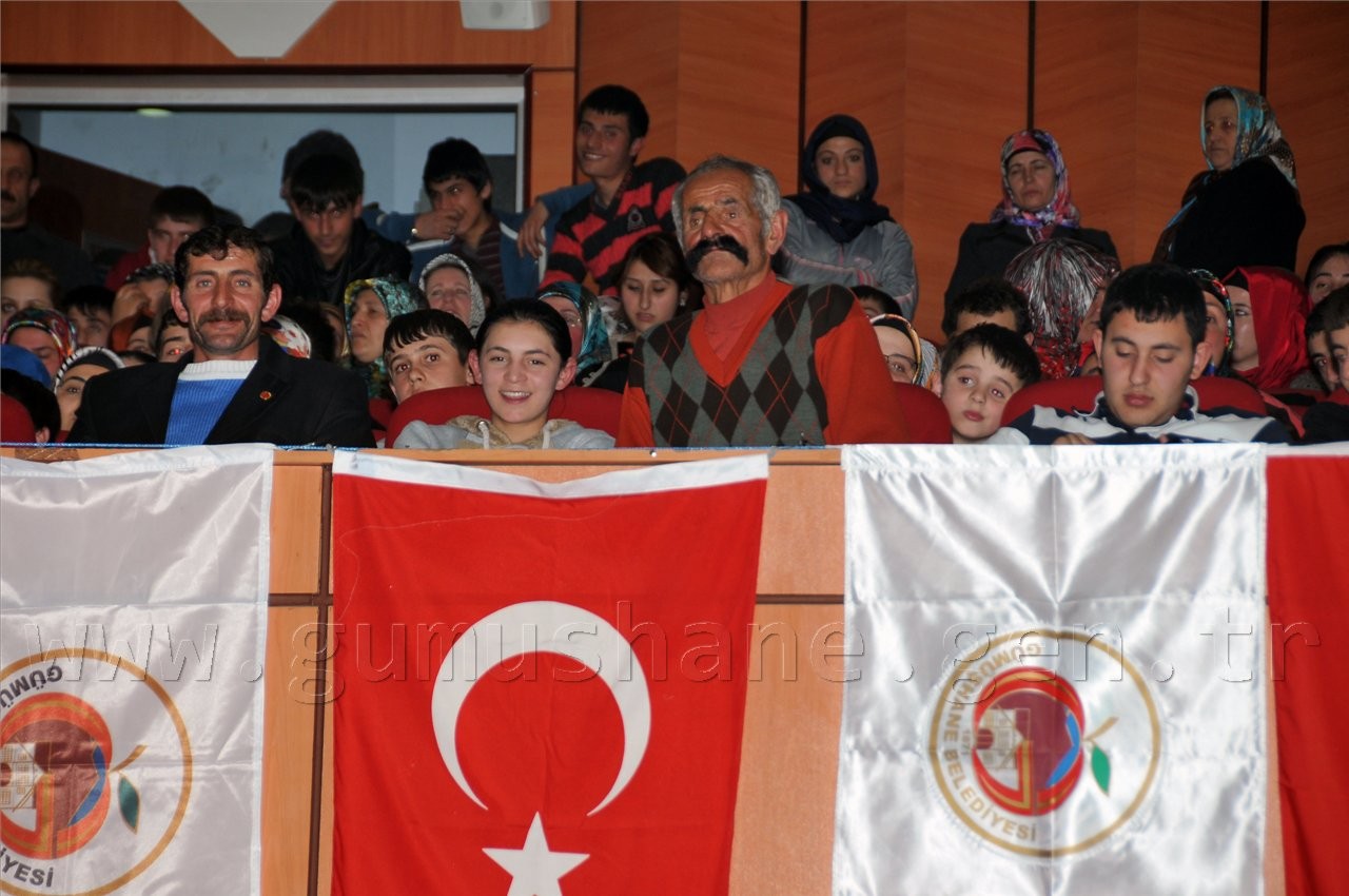 Gümüşhane'de Özcan Türe Coşkusu 8