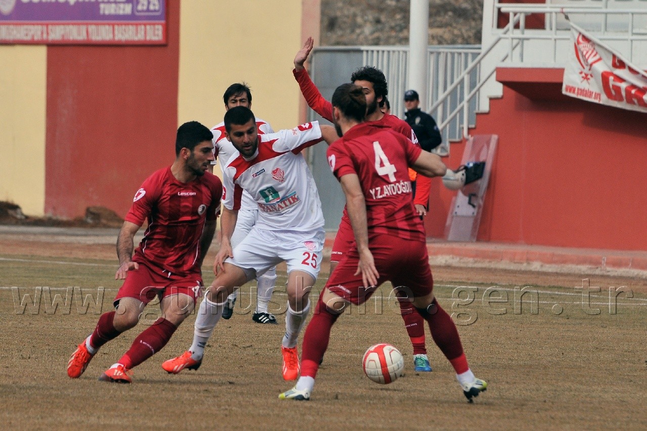 Kartal'a Gümüş Darbesi: 2-1 13