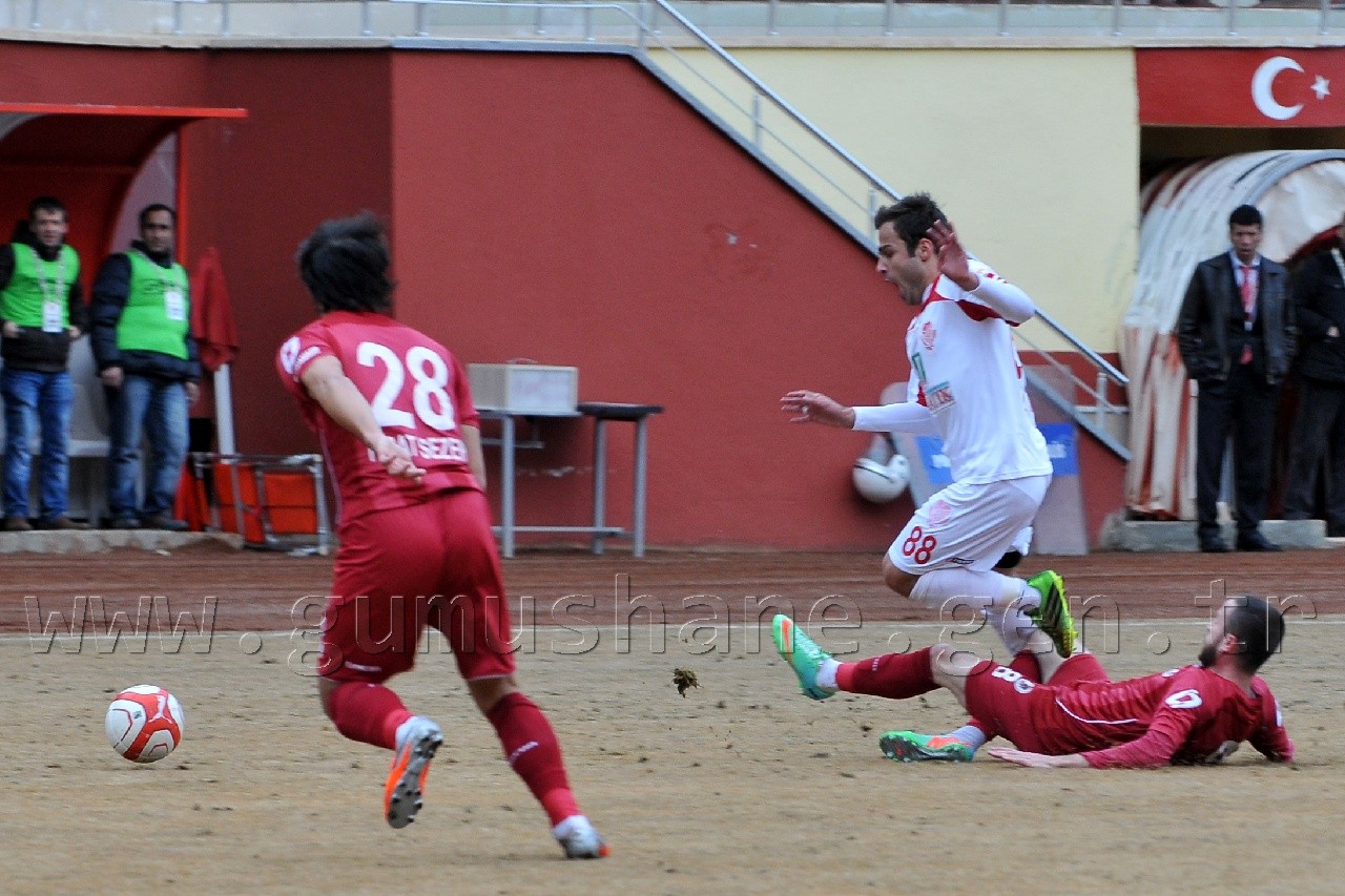 Kartal'a Gümüş Darbesi: 2-1 21