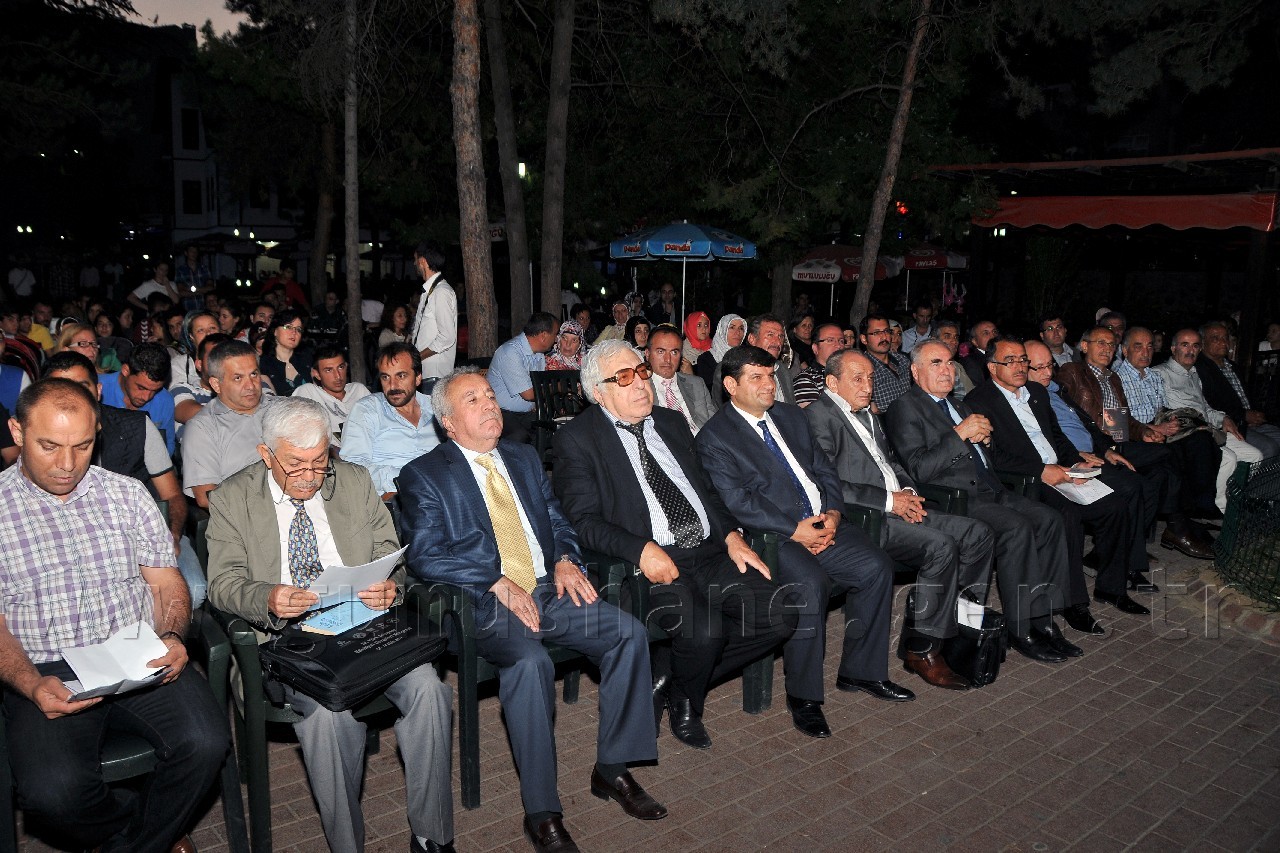 Gümüşhane'de Şiir Yüklü Gece 1