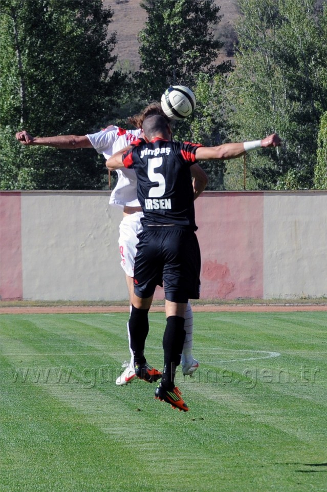 Gümüşhanespor Yimpaş'ı Devirdi: 1-0 25