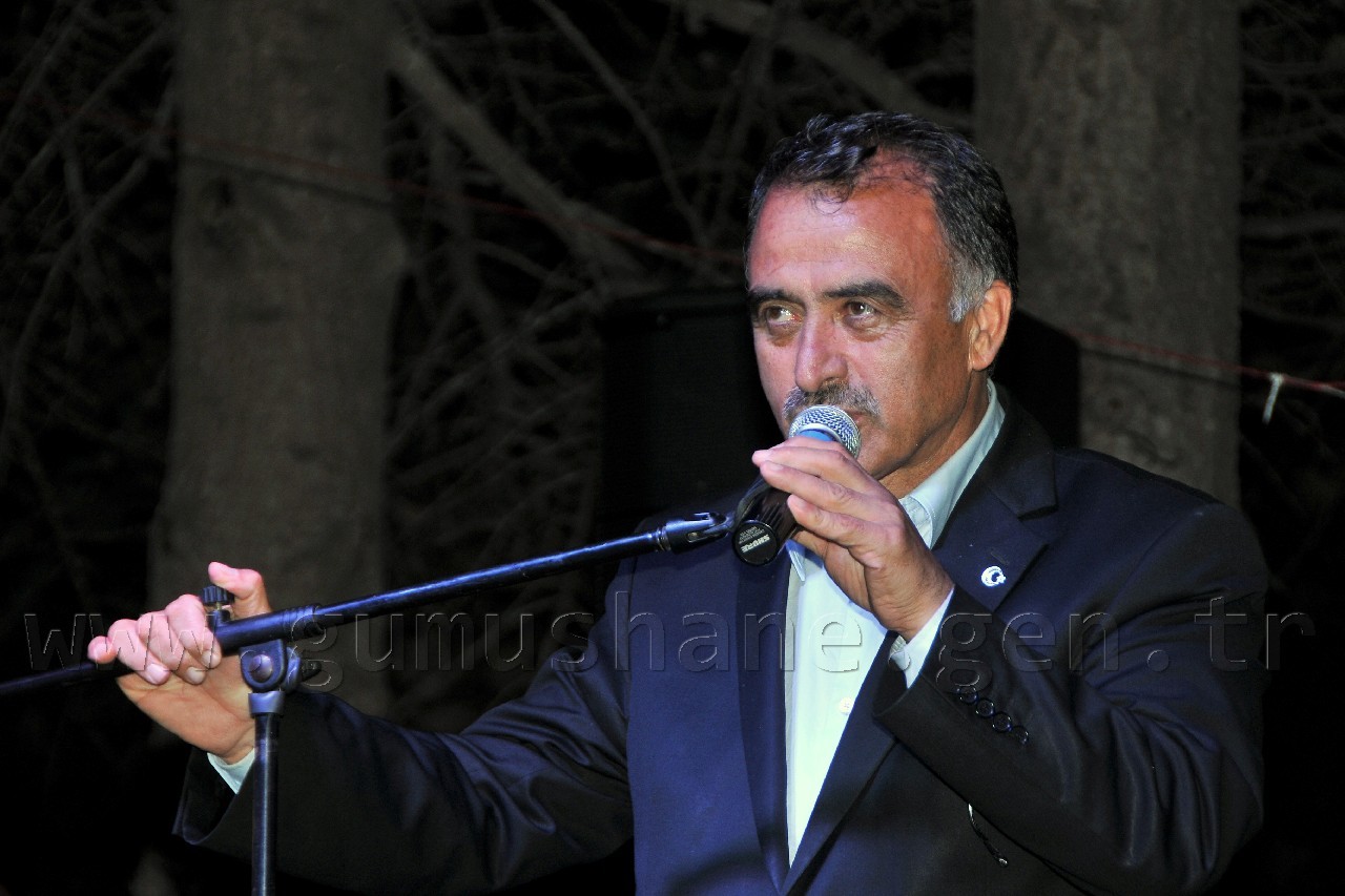 Gümüşhane'de Şiir Yüklü Gece 15