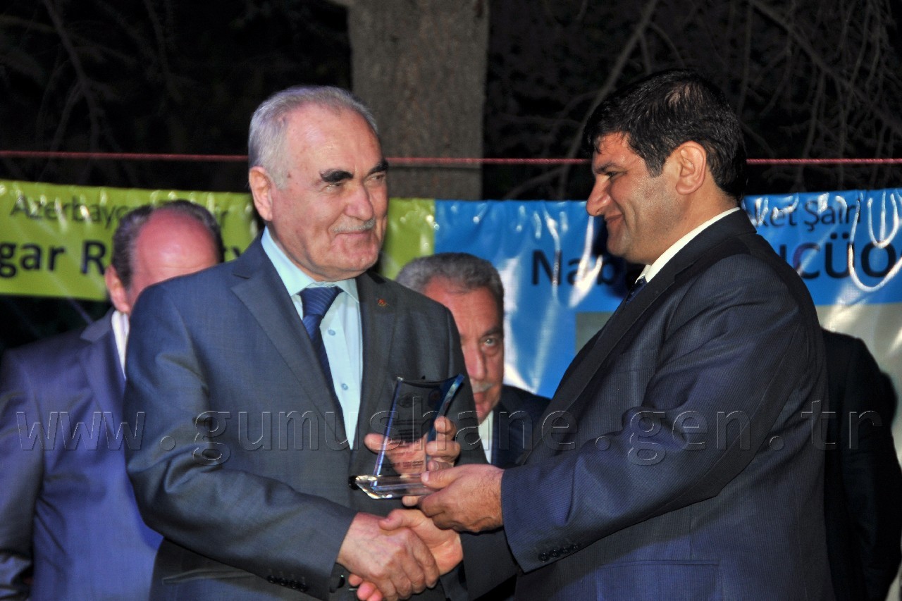 Gümüşhane'de Şiir Yüklü Gece 17