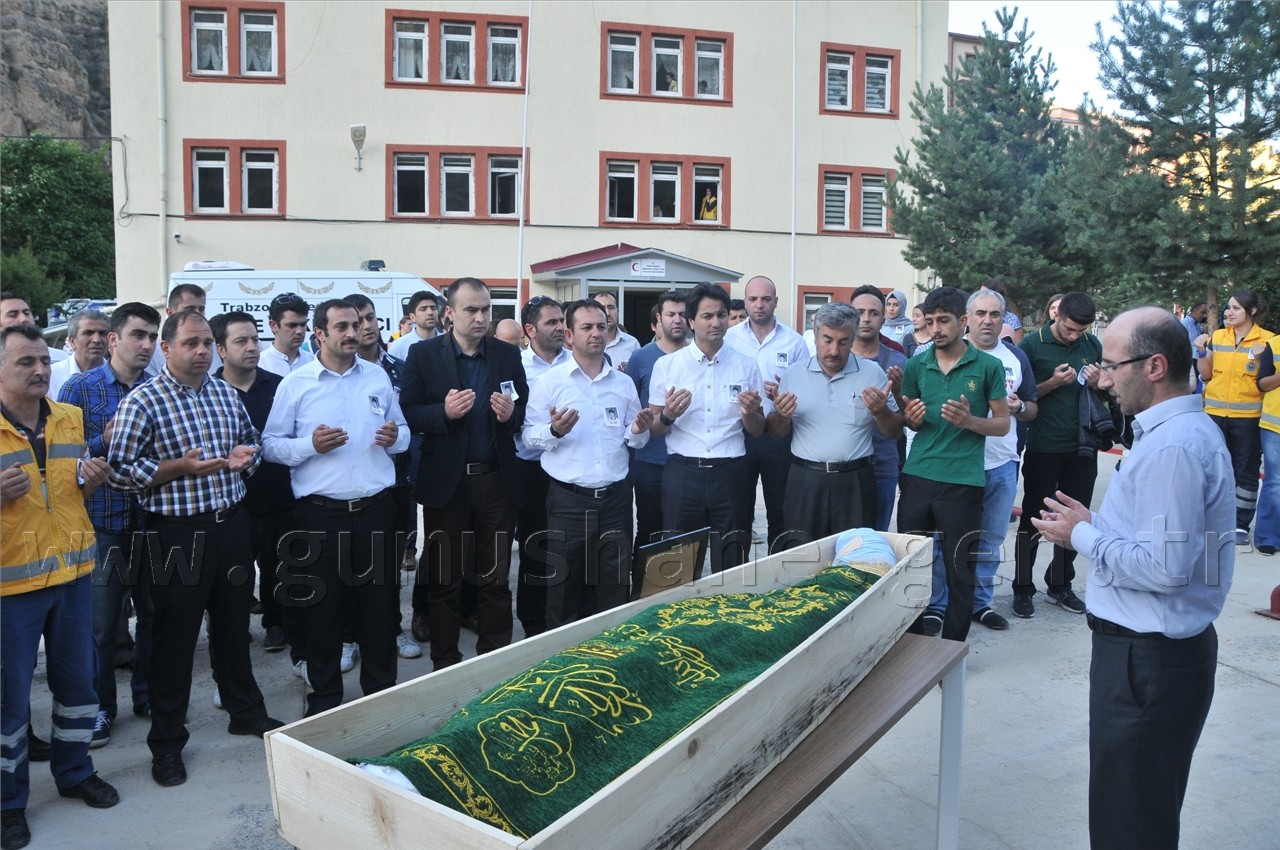 Gümüşhane Sağlık Camiası Yasta 4