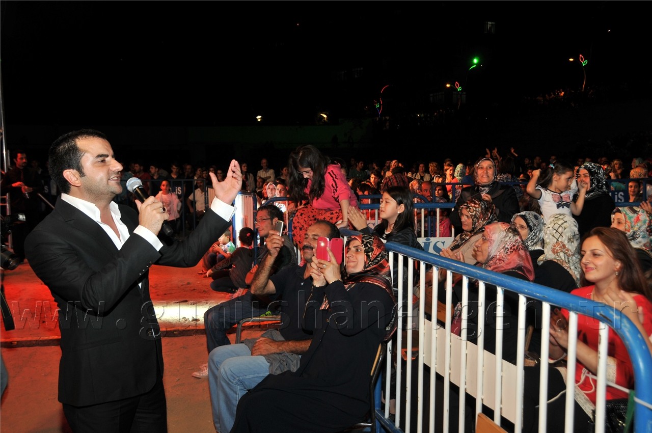 Gelmem Dedi Ama Geldi! 16