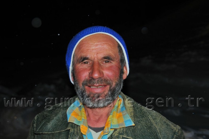 Dağda Mahsur Kalan Köylüler 3 Saatlik Operasyon İle Kurtarıldı 13