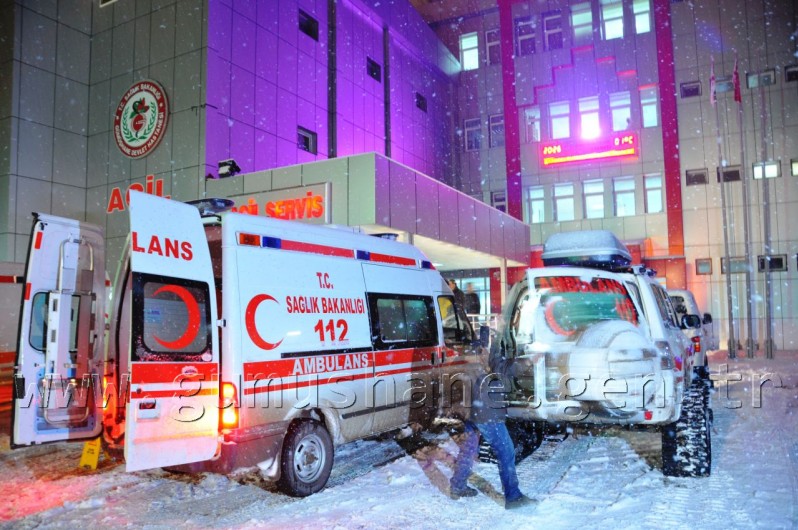 Dağda Mahsur Kalan Köylüler 3 Saatlik Operasyon İle Kurtarıldı 18