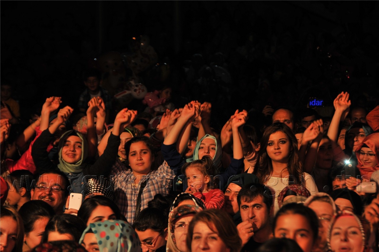 Gelmem Dedi Ama Geldi! 30