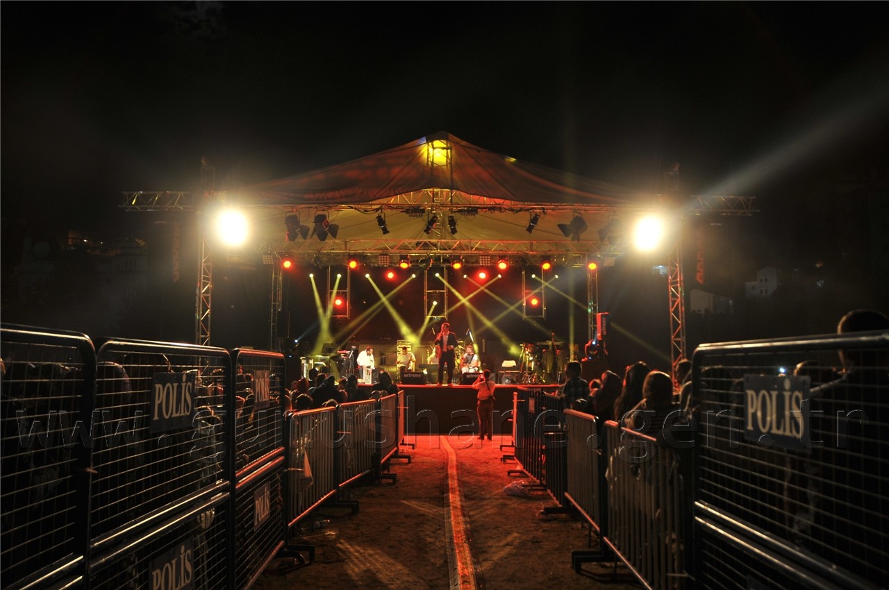 Gelmem Dedi Ama Geldi! 33