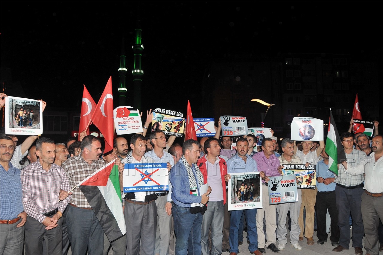 Gümüşhane İsrail'i Lanetledi 2