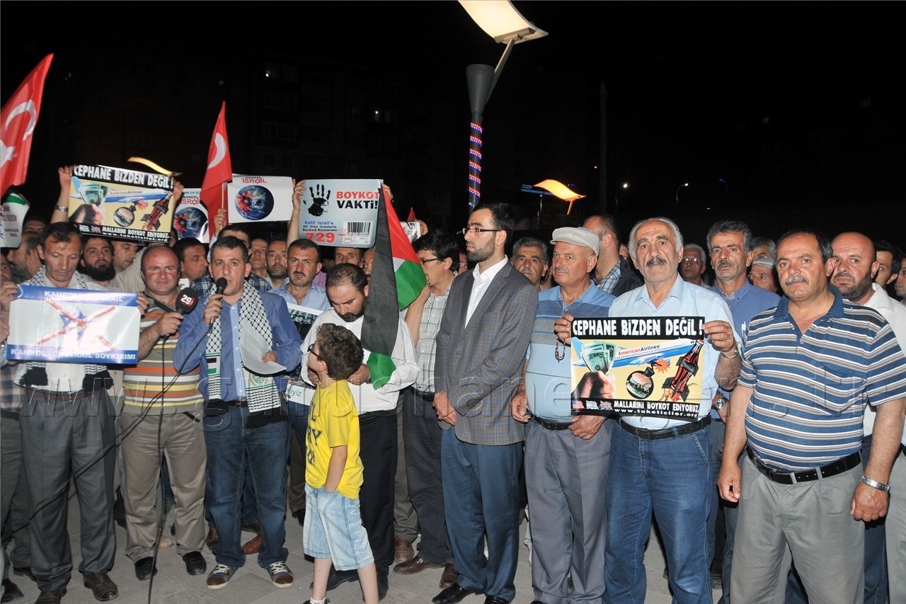 Gümüşhane İsrail'i Lanetledi 4