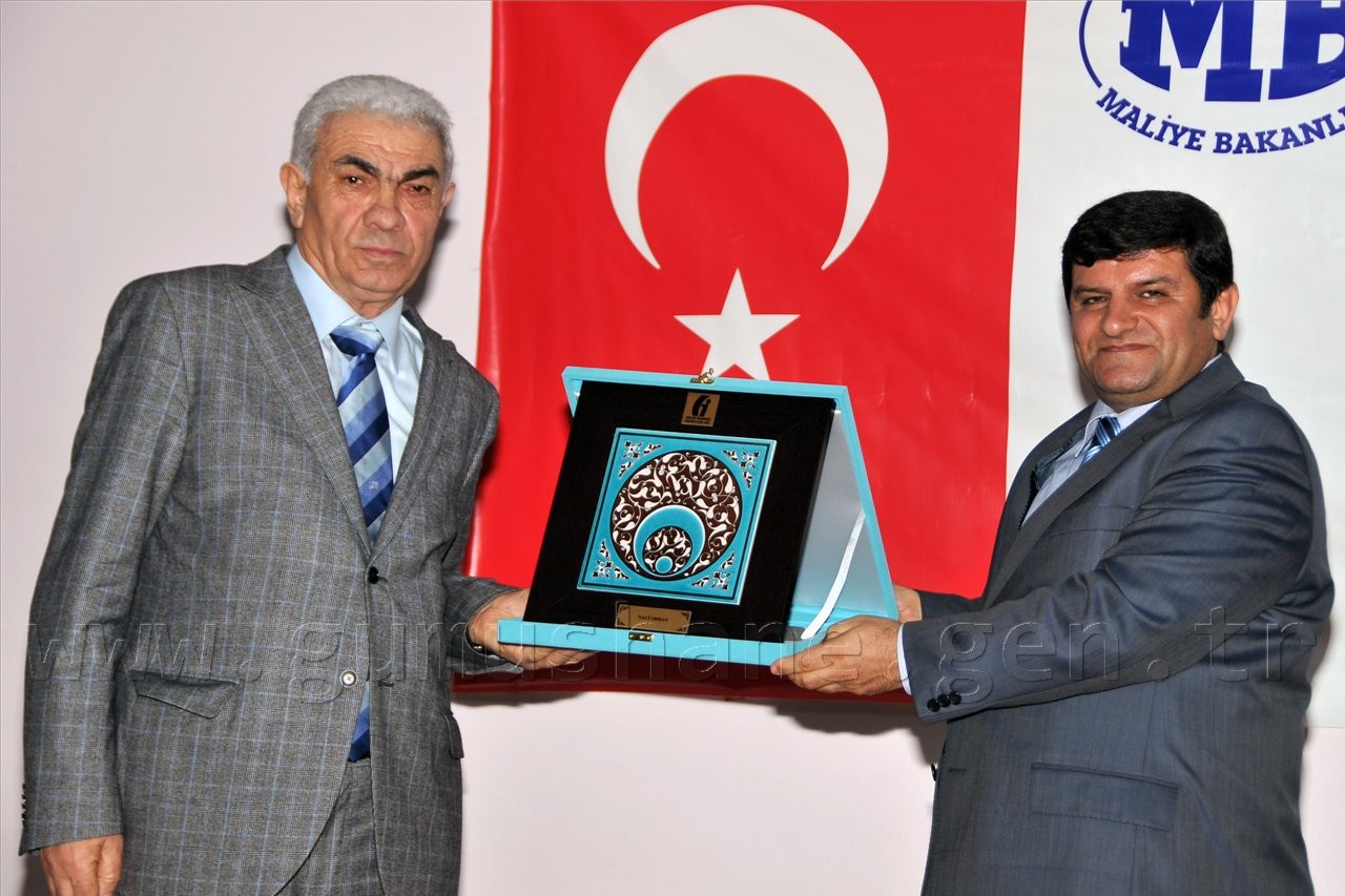 Vergi Rekortmenleri Ödüllerini Aldı 19