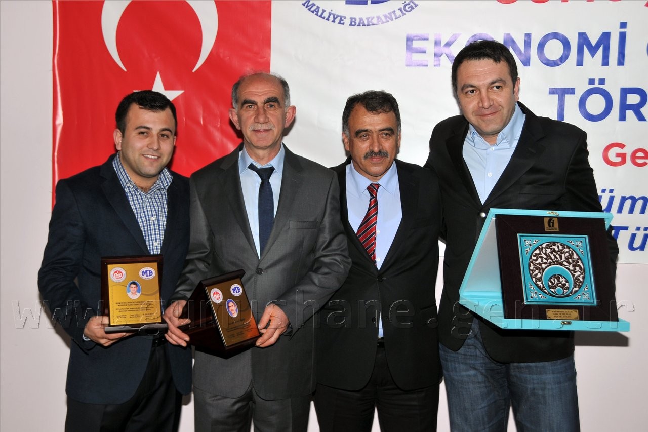 Vergi Rekortmenleri Ödüllerini Aldı 41