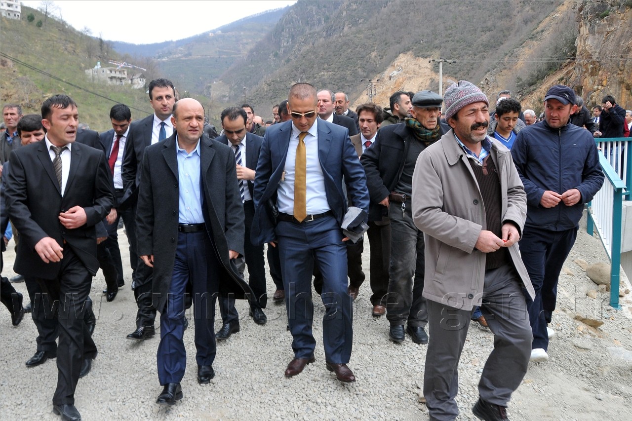 Bakan Işık Gümüşhane'de 12