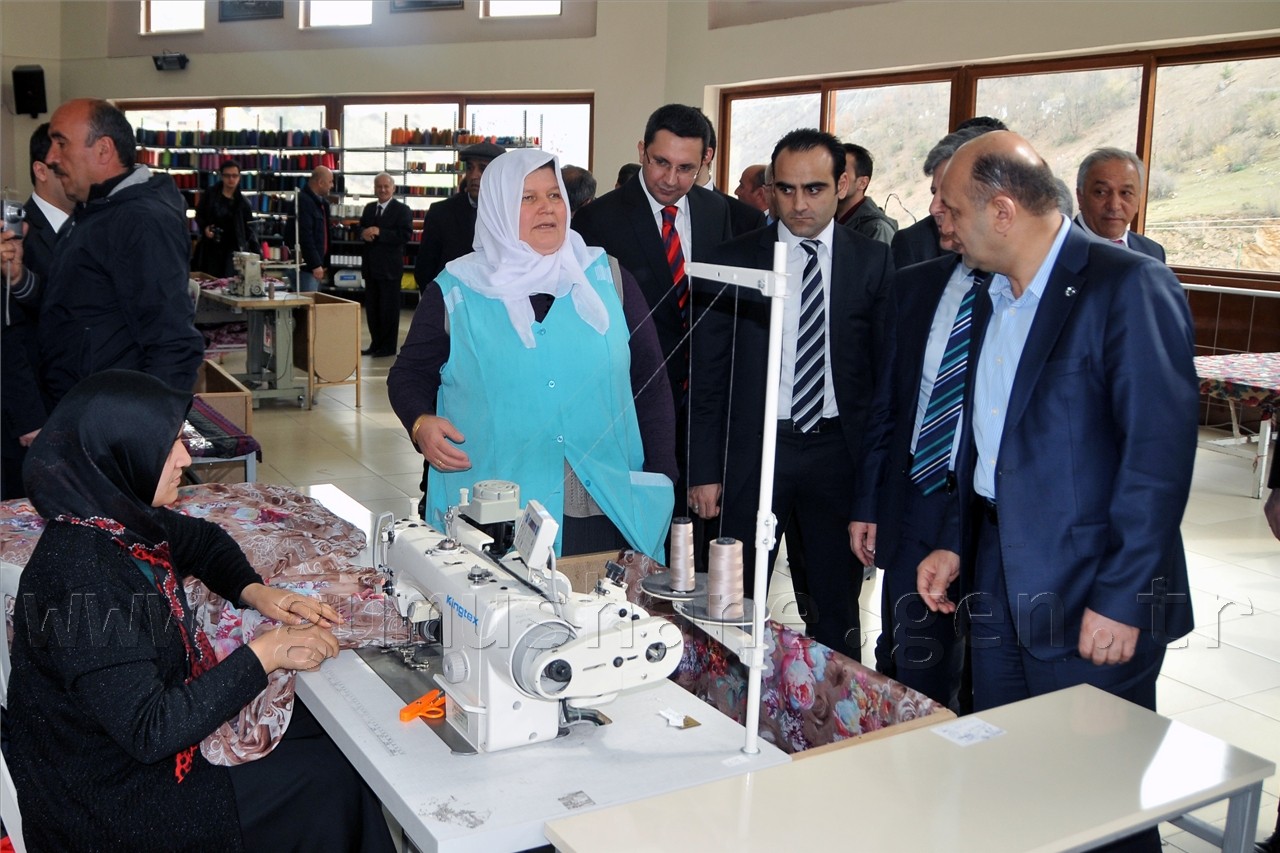 Bakan Işık Gümüşhane'de 16