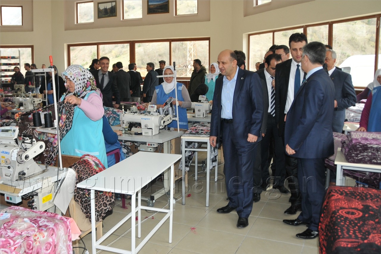Bakan Işık Gümüşhane'de 17