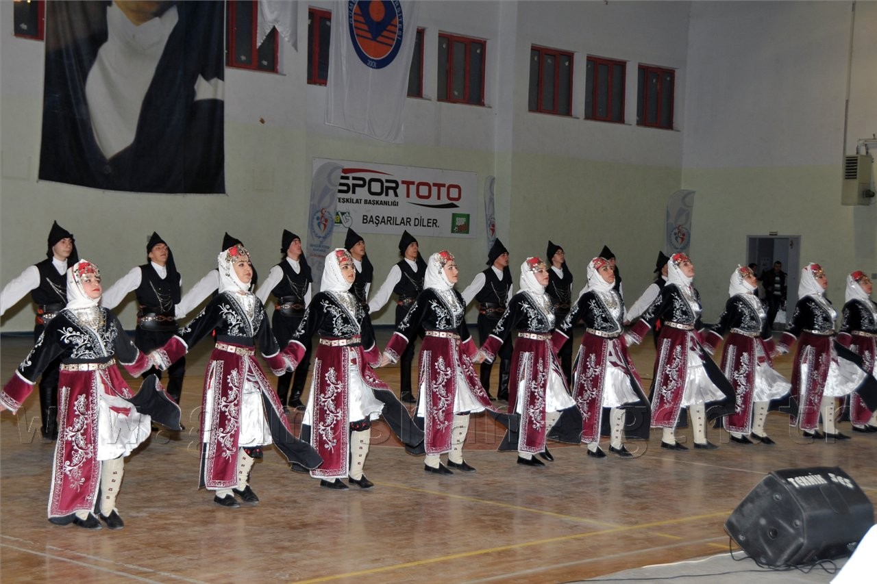 Bu Yarışmanın Kaybedeni Yok 33