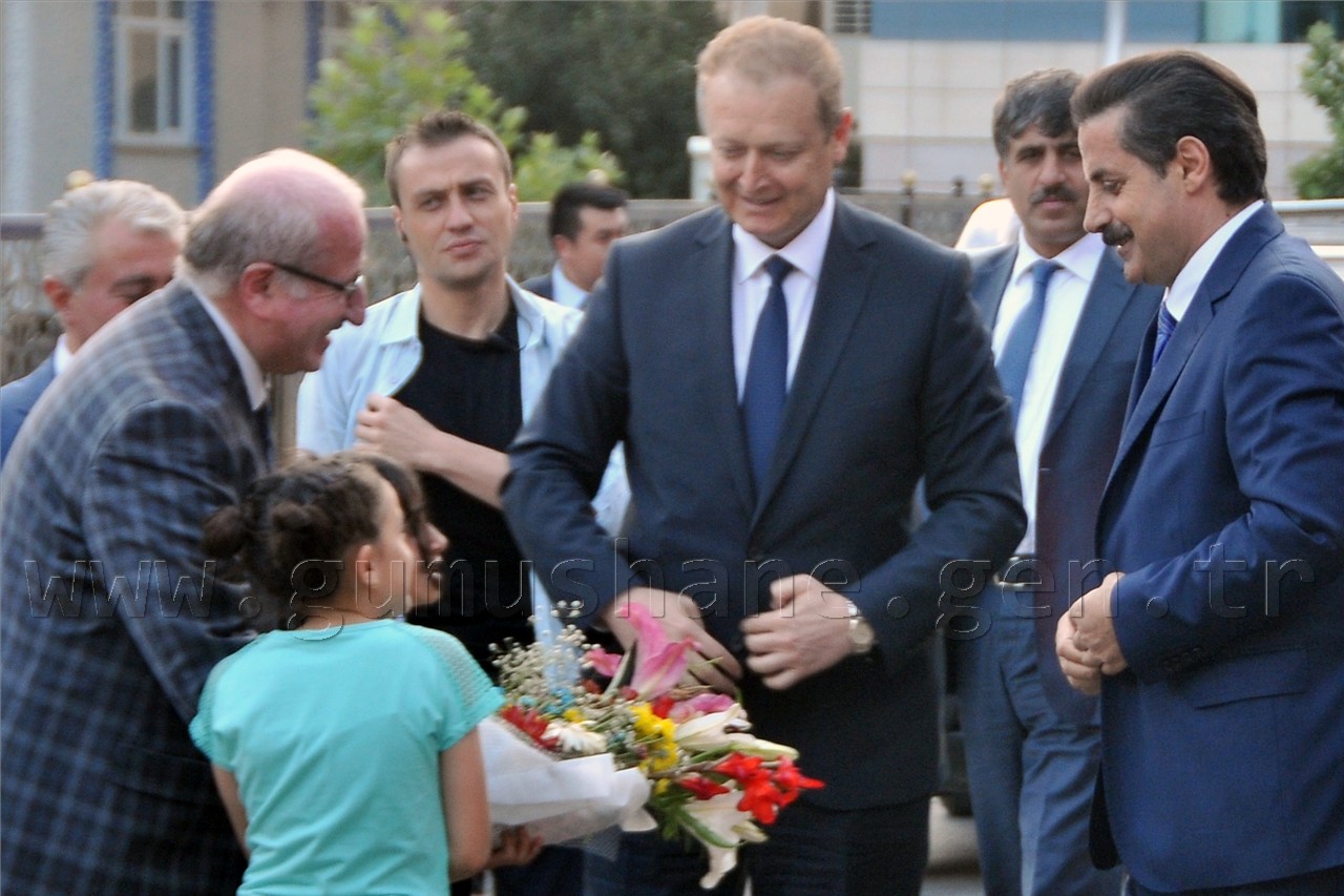 'Onların Çatı Adayı Varsa Bizim De Çakı Gibi Adayımız Var' 15