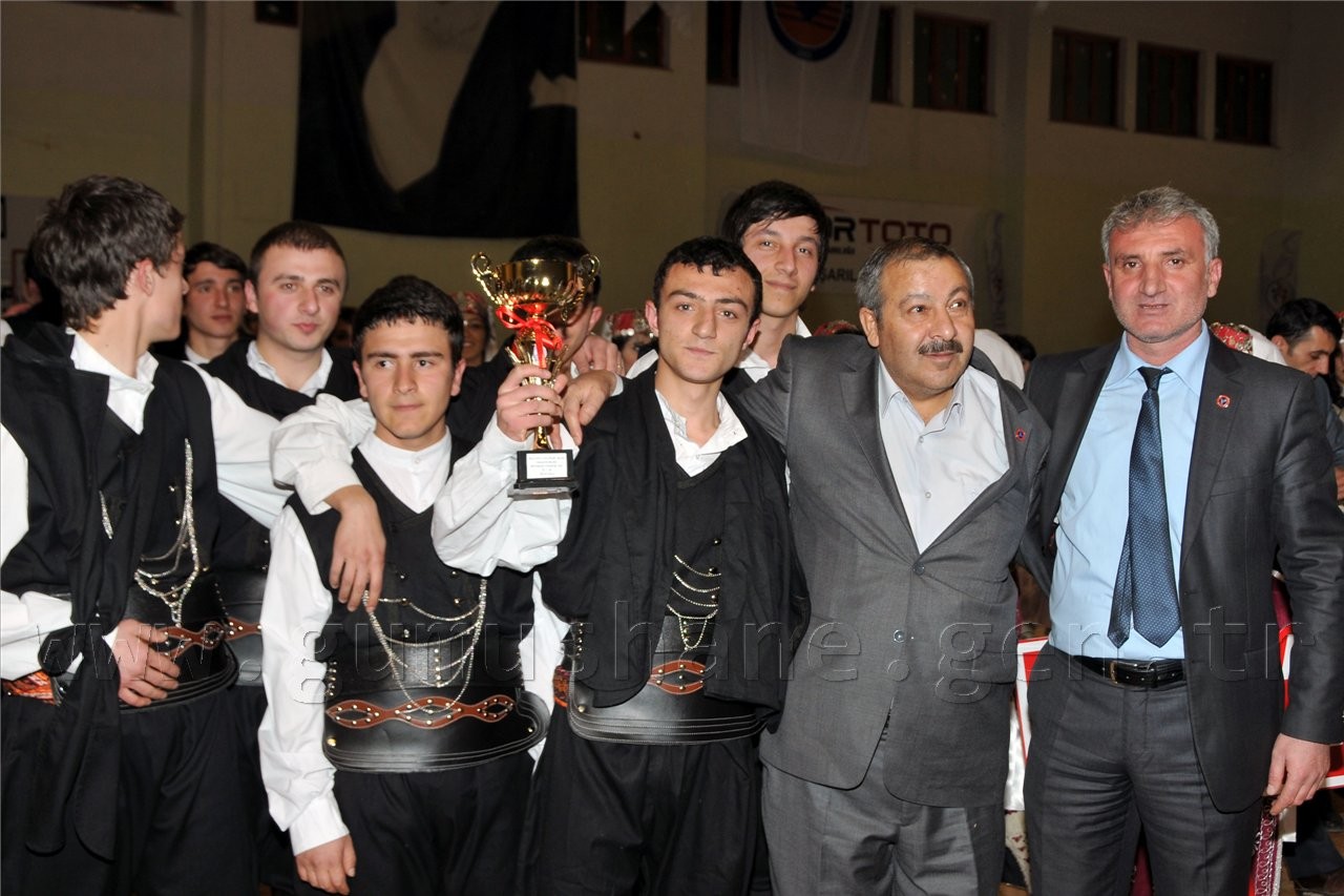 Bu Yarışmanın Kaybedeni Yok 64