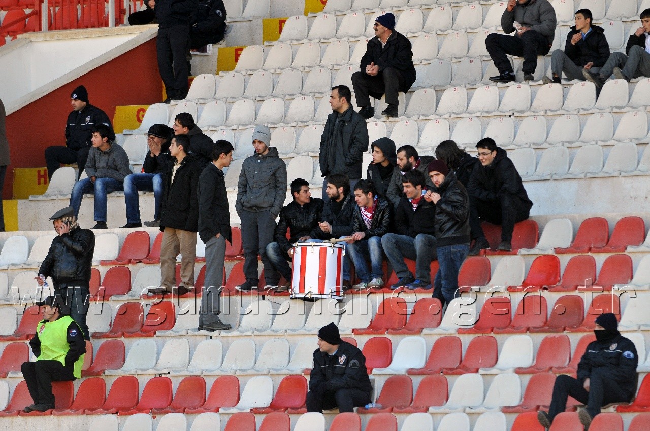 Gümüş, Diyar'a Gol Olup Yağdı: 5-1 9