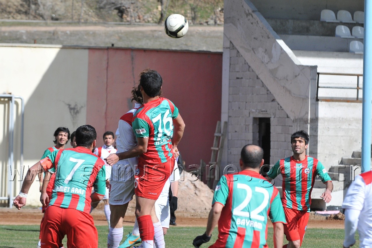 Gümüş, Diyar'a Gol Olup Yağdı: 5-1 28