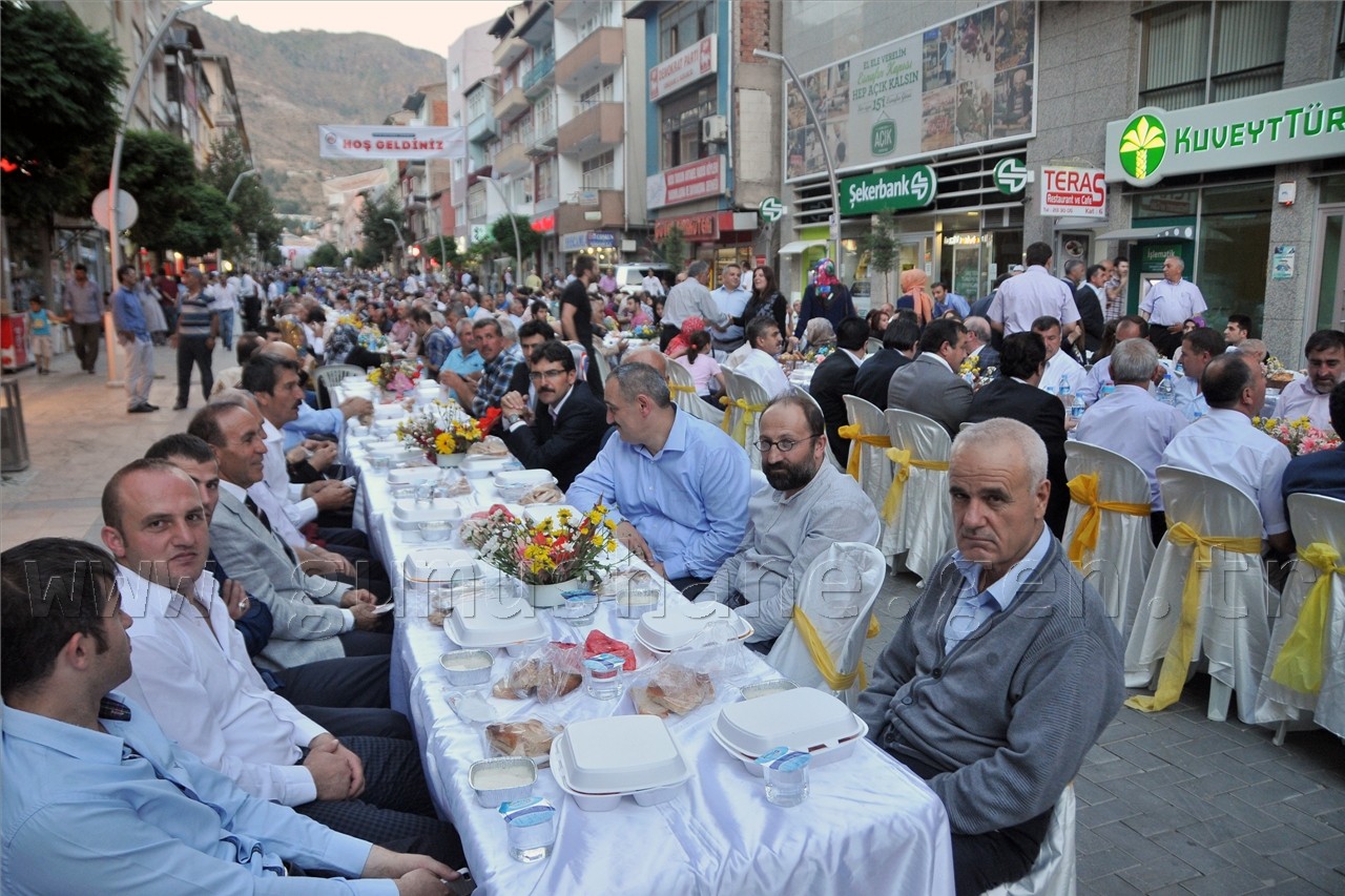 'Onların Çatı Adayı Varsa Bizim De Çakı Gibi Adayımız Var' 21