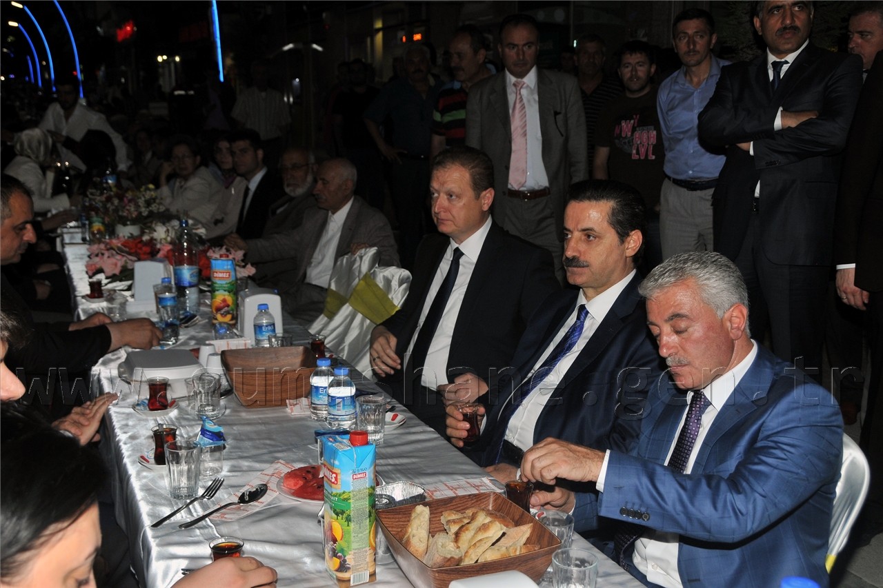 'Onların Çatı Adayı Varsa Bizim De Çakı Gibi Adayımız Var' 23