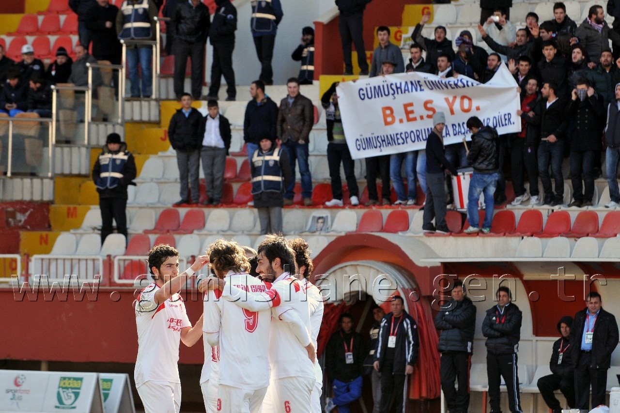 Gümüş, Diyar'a Gol Olup Yağdı: 5-1 25