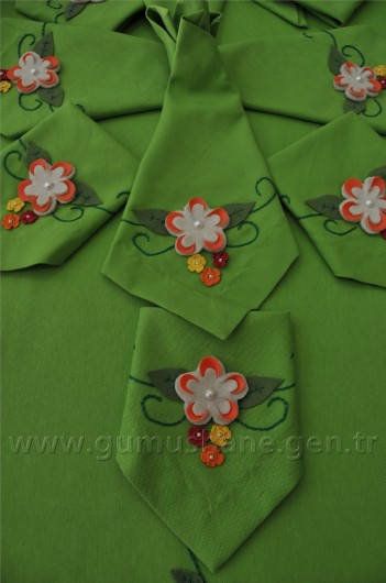 Gümüşhane'de Halk Eğitim Sergisi Açıldı 16