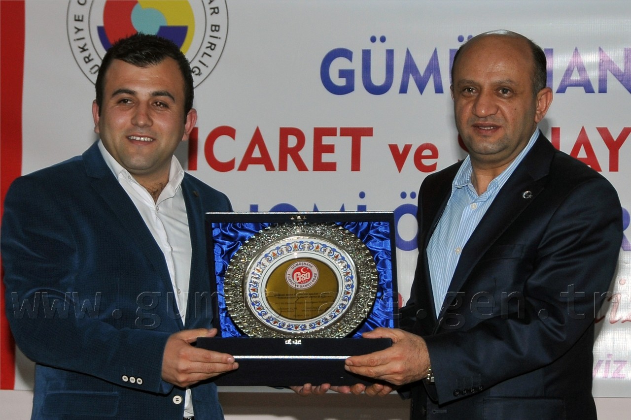 Gümüşhane'nin Ekonomi Ödüllerini Bakan Işık Verdi 12