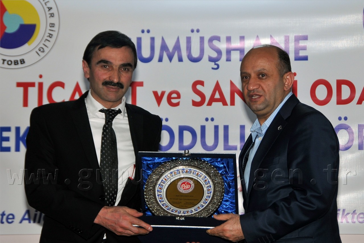 Gümüşhane'nin Ekonomi Ödüllerini Bakan Işık Verdi 17