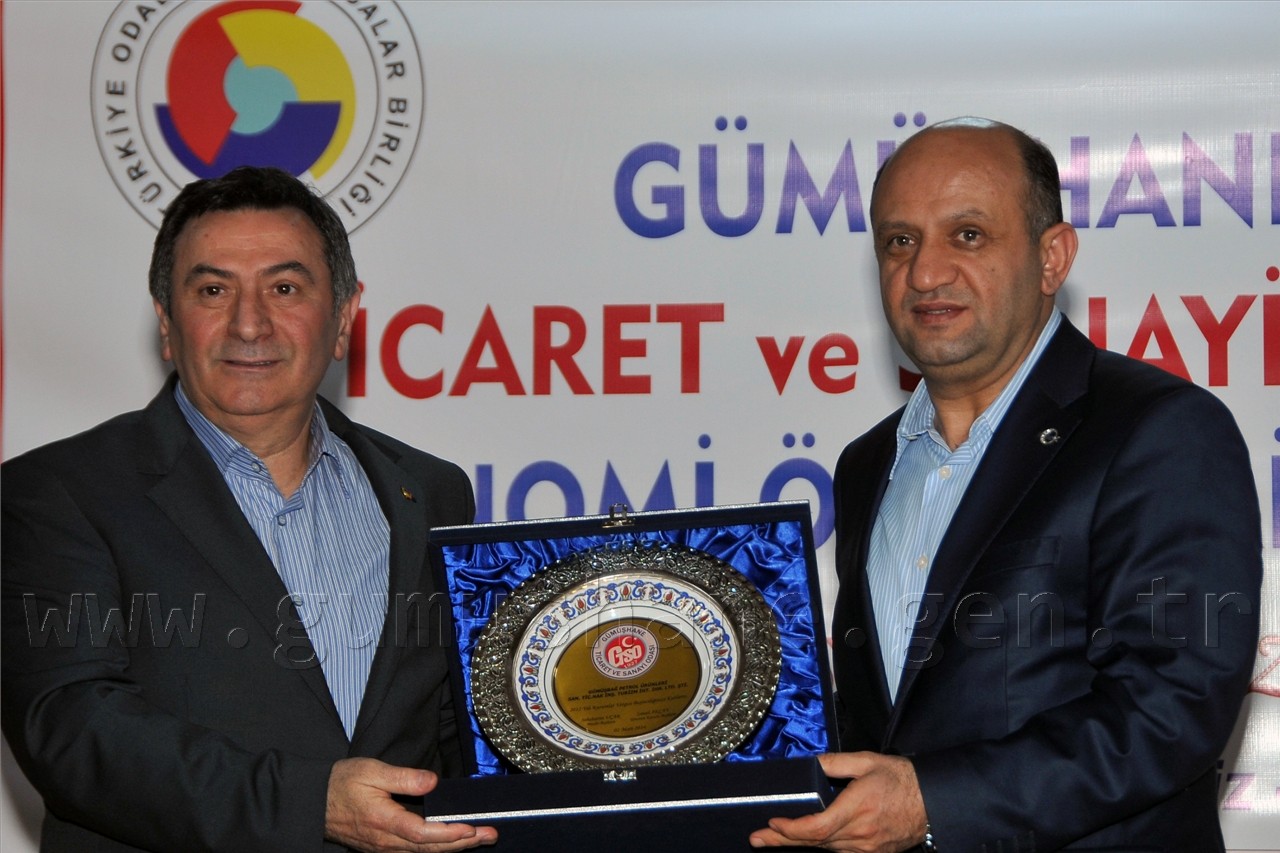 Gümüşhane'nin Ekonomi Ödüllerini Bakan Işık Verdi 21