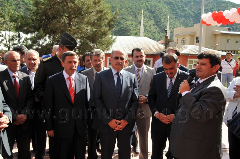 Gümüşhane'de Halk Eğitim Sergisi Açıldı 27