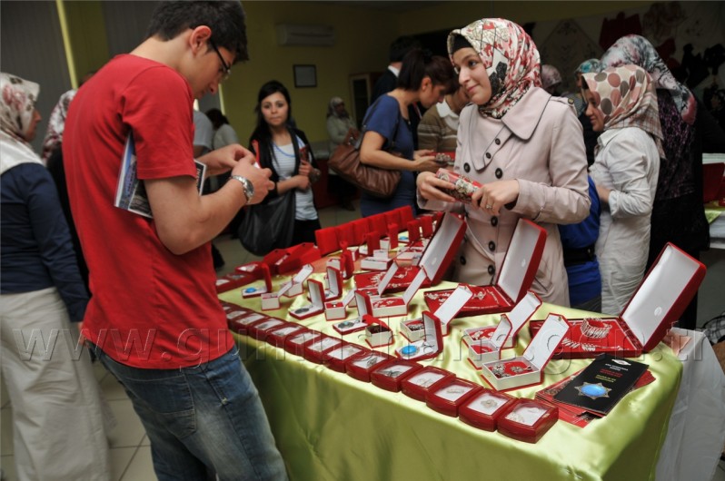 Gümüşhane'de Halk Eğitim Sergisi Açıldı 35