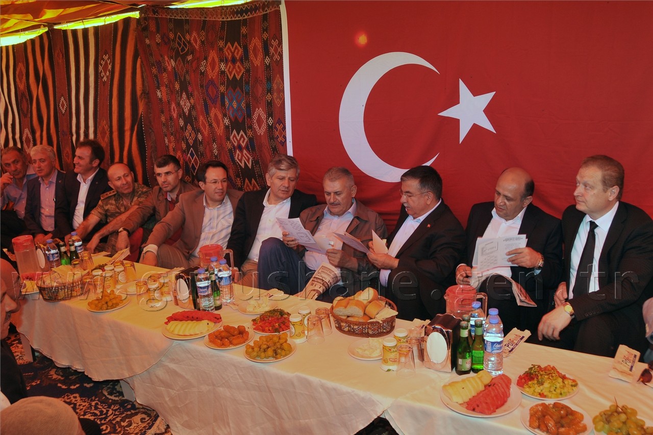 Bakanlar Çimen Yaylasında 19