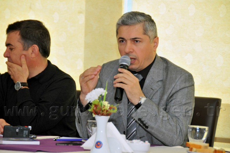 Rektör Günaydın, Gazeteci Ve Yazarlarla Bir Araya Geldi 9