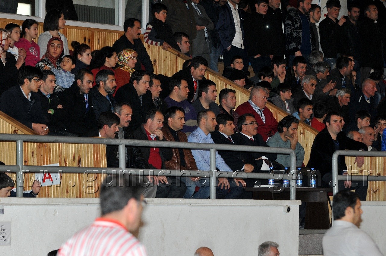 Torul Çankaya'yı Dağıttı: 3-1 11