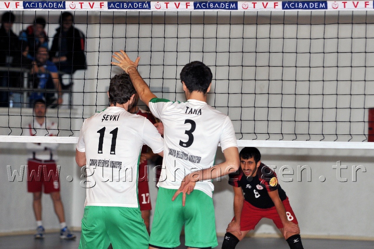 Torul Çankaya'yı Dağıttı: 3-1 14